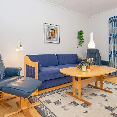 6 Person In * Højer